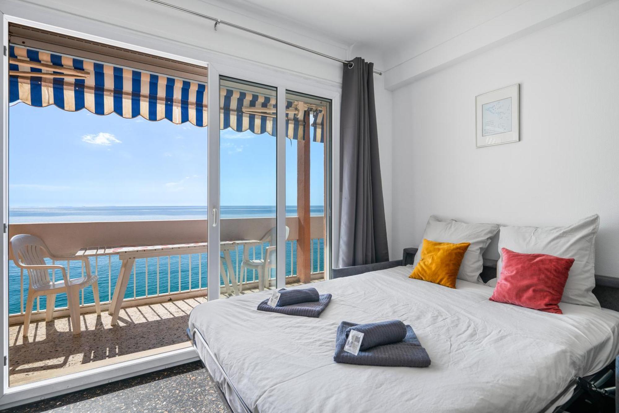 Le Panorama -Vue Exceptionnelle - Dernier Etage - Front De Mer Menton Dış mekan fotoğraf